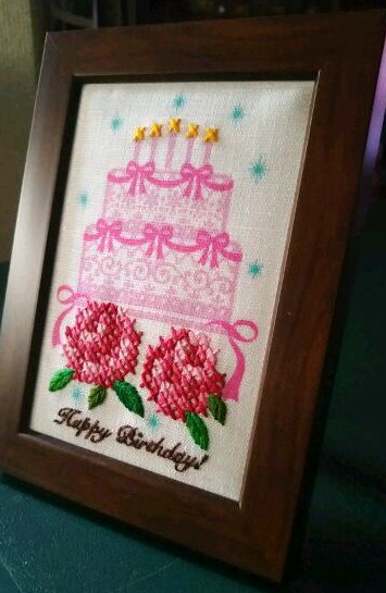 刺繍～バラのバースデーケーキ