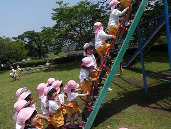 年少もも組☆初めての園外保育☆