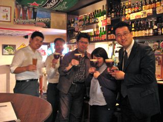 開栓に立ち会った変★態さんたち
