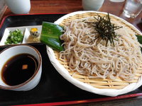 きく蕎麦へ