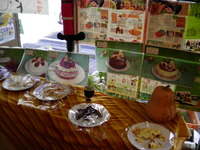 地球畑カフェのクリスマスケーキ試食会開催です！