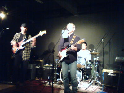 焚き火ライブとCM大賞♪