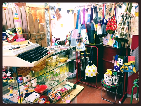 出店者様のご紹介【POPPY】 出店者様のご紹介【POPPY】