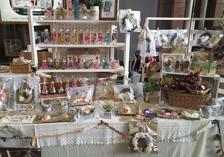 出店者様のご紹介【小さなお花屋さん&RuRU×tonton family】 出店者様のご紹介【小さなお花屋さん&RuRU×tonton family】