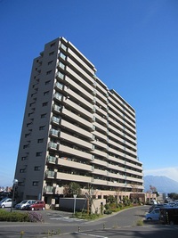 サーパスシティ西鹿児島売マンション４LDK・・・１６８０万円