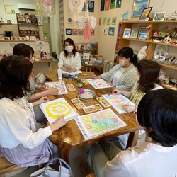 鹿児島市郡元カフェ尊でのカラーセラピー講座 鹿児島市郡元カフェ尊でのカラーセラピー講座
