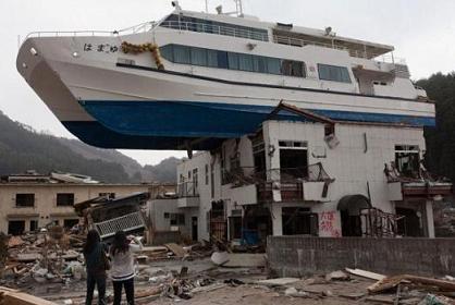 今年は日本中が大地震と大津波、飢饉で避難のサバイバル年か 今年は日本中が大地震と大津波、飢饉で避難のサバイバル年か