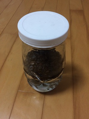 コーヒー酒作ってます… コーヒー酒作ってます…