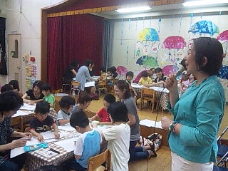 保育園での親子カラーアートセラピー