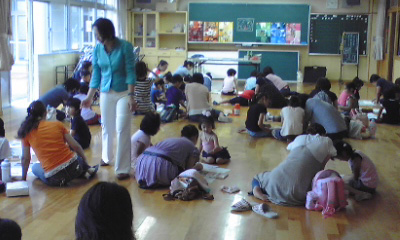 小学校での親子レクレーション