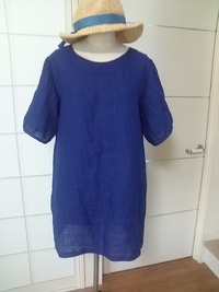 ネイビーのチュニック＆パンツ