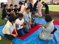 茶道の授業風景(日本の文化クラスより) 茶道の授業風景(日本の文化クラスより)