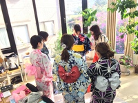 着付けレッスン（日本の文化クラス） 2015/12/09 17:17:47