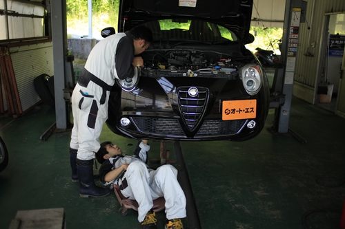 Alfa-Romeo『Mito』タイミングベルト交換とナビ取付とその他。 Alfa-Romeo『Mito』タイミングベルト交換とナビ取付とその他。