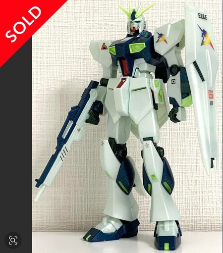EG ν（ニュー）ガンダム サイコフレーム発光イメージカラー も売れました！