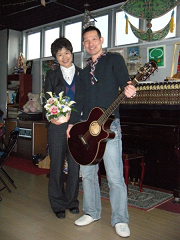 卒業生が遊びに来ました＾ー＾ 2010/03/29 23:36:13