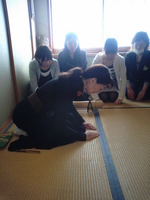 「茶道」クラスが始まりました。
