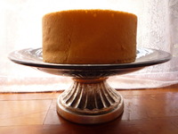 シフォンケーキ。トマトソース。