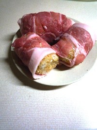 肉巻きおにぎり。