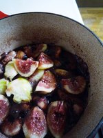 いちじく赤ワイン煮。