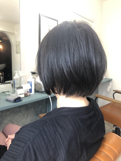 透明感のあるカラー