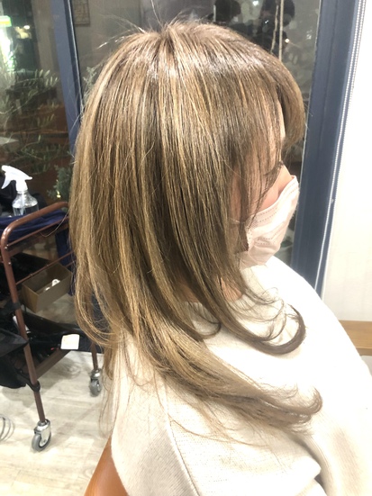 グレージュ グレージュ