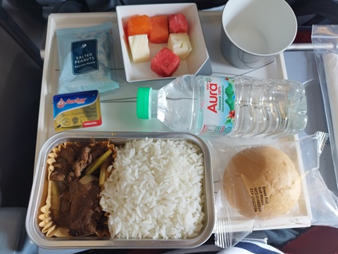 マレーシア航空の機内食 バンコクからKL間(E) マレーシア航空の機内食 バンコクからKL間(E)