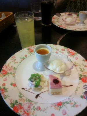 *雑貨屋さんとランチ♪*