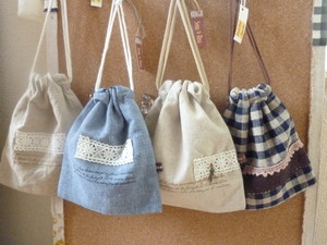 *小さな秋のアート展 1日目♪*