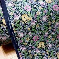 5ｍ　草花柄シャツコール生地 /チャコールグレー地