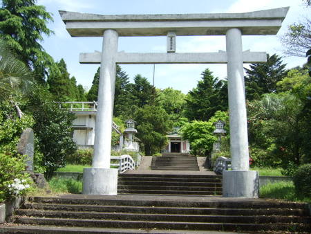 吉野町寺山の日輪照大神神社