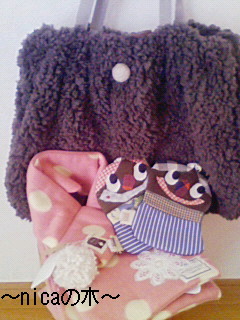 nicaの木さんの作品入荷