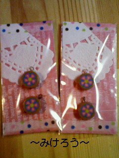 みけろうさんの作品入荷