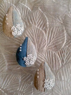 brooch