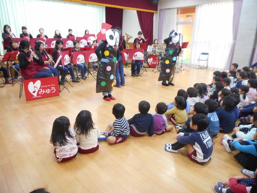 いにしき幼稚園 訪問演奏 いにしき幼稚園 訪問演奏