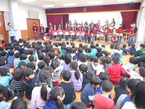 いにしき幼稚園 訪問演奏 いにしき幼稚園 訪問演奏