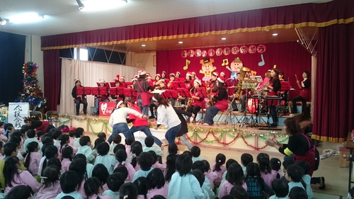 ♪はなぶさ幼稚園クリスマスコンサート♪ ♪はなぶさ幼稚園クリスマスコンサート♪