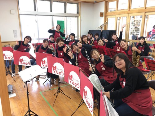 11月20日 はなぶさ保育園ミニコンサート 11月20日 はなぶさ保育園ミニコンサート