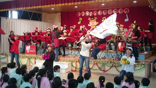 ♪はなぶさ幼稚園クリスマスコンサート♪ ♪はなぶさ幼稚園クリスマスコンサート♪