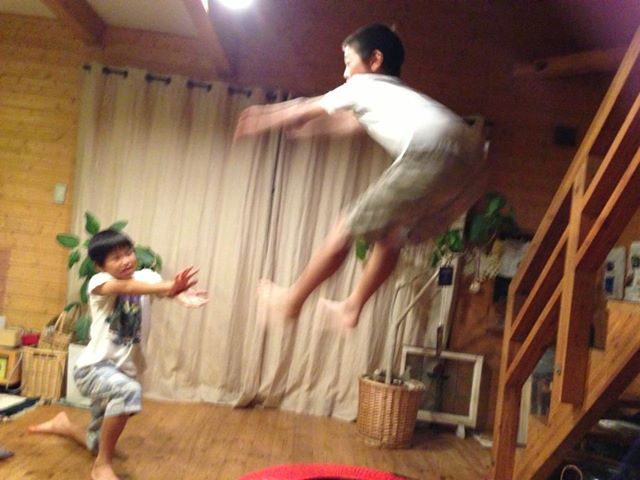 兄弟けんかでかめはめはー