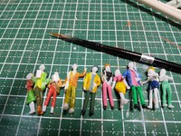 観光客フィギュア製作③