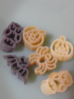 蜘蛛とコウモリパスタ。