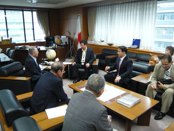 福島第一原子力発電所事故に関する要望書を受け取りました