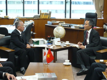 ベトナム カイン商工副大臣と面会しました