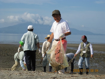 隼人小浜海岸にて