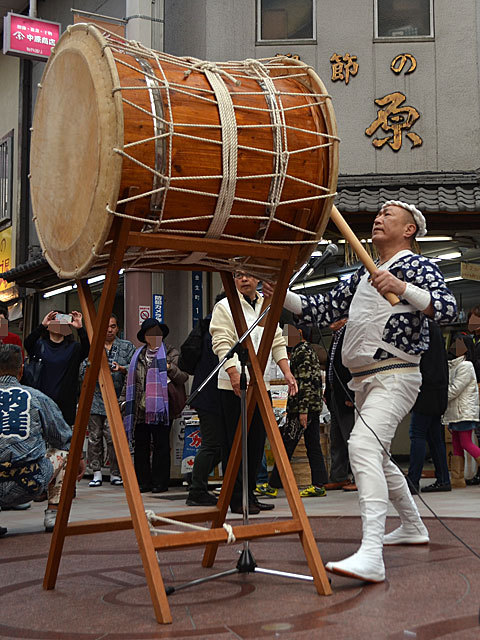 1/2（土）なや通り（鹿児島市天文館）『2016なや通り初商』ならびに初商イベント（獅子舞・シャンパン振舞）御礼