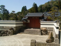 門