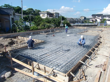 様邸新築工事　進捗状況　（基礎配筋工事）