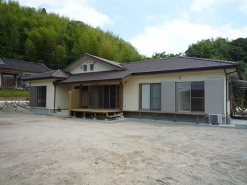 祁答院町　の　Ｓ邸　引き渡しました。