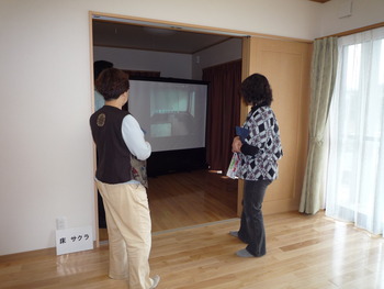 先日　Ｔ邸の　完成見学会を致しました。